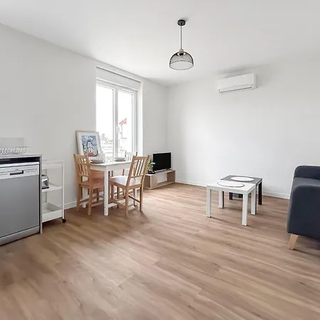 Pepites Rares En Bord D'allier, Decouvrez Trois T1 Renoves, Proches Vichy Et Saint-yorre, Transports, Thermes Et Toutes Commodites Apartamento